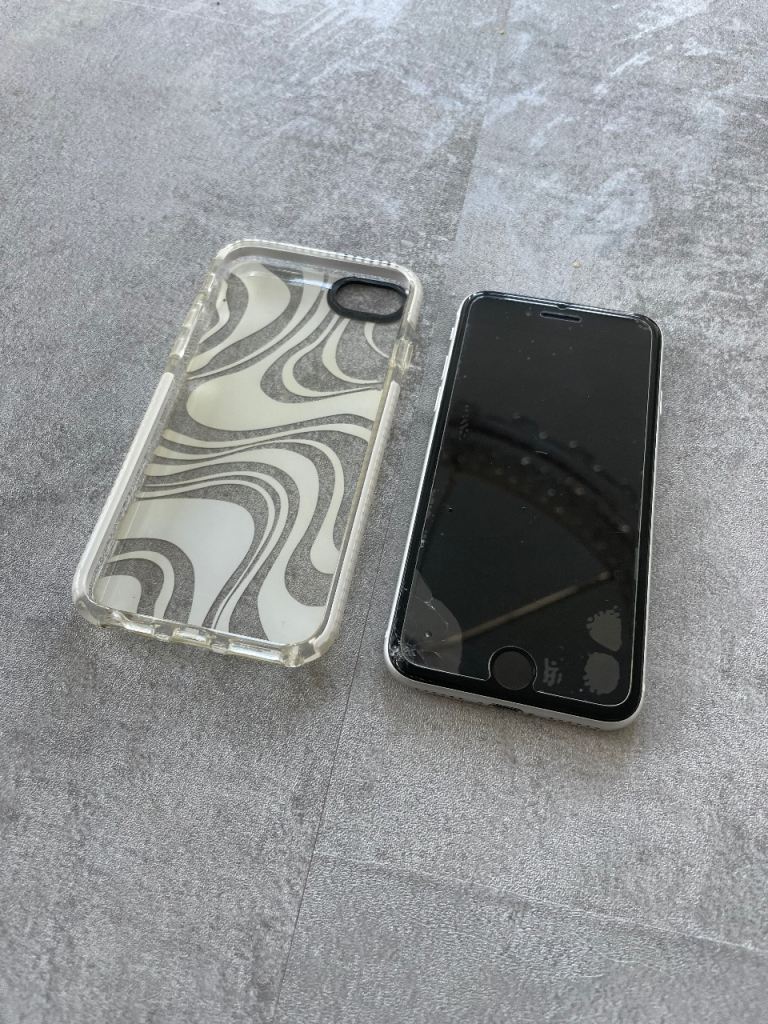 iPhone SE 2020 | 81%BH | 64GB