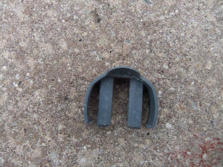Replacement Part - Outlet Clamp to fit Karcher Pressure Washer