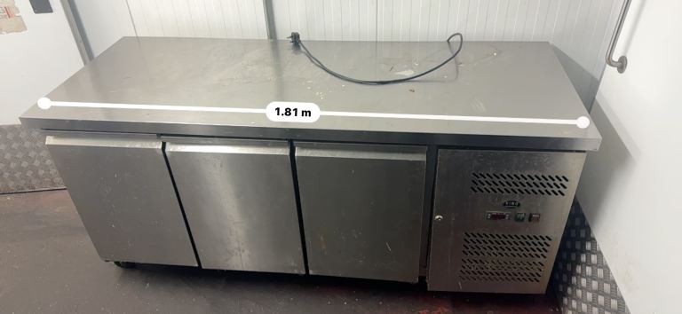 Under Counter Commercial Freezer (can be used as fridge)
