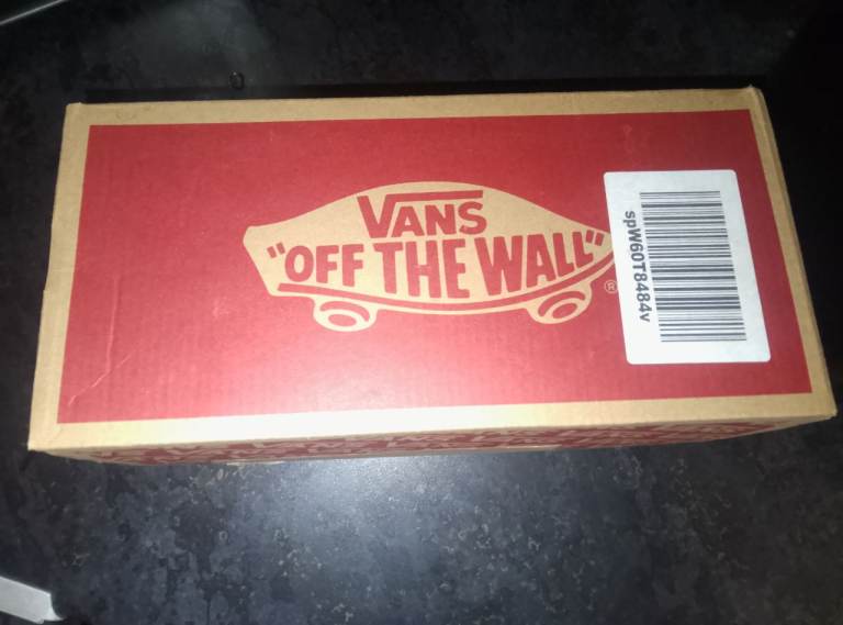 C13 UK boxed vans 