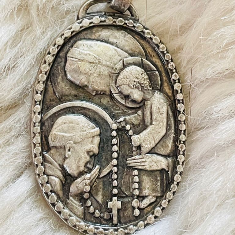 French Antique Pilgrim Pilgrimage Of The Rosary to Lourdes, France Catholic Faith Mary Jesus Pendant