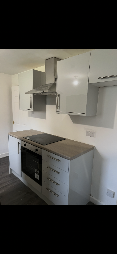 Maisonette flat paisley 