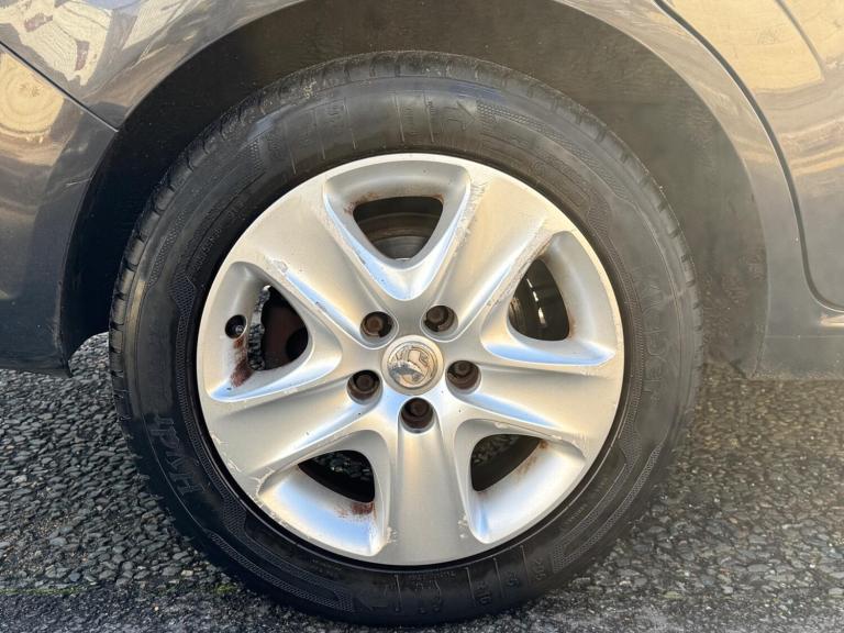 2012 Vauxhall Zafira 1.6 16V Exclusiv Euro 5 5dr MPV Petrol Manual