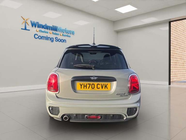  MINI Hatch 1.5 Cooper Sport Steptronic Euro 6 (s/s) 5dr Petrol Automatic