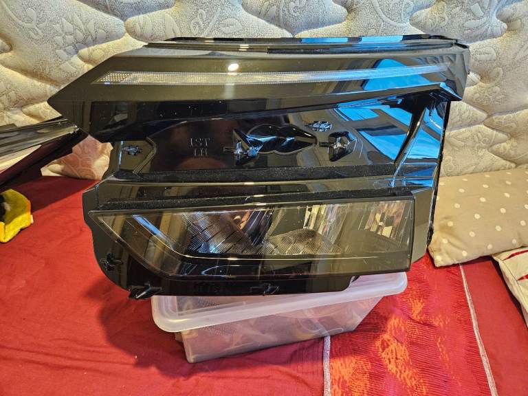 2025 skoda elroc 85 n/s led headlight