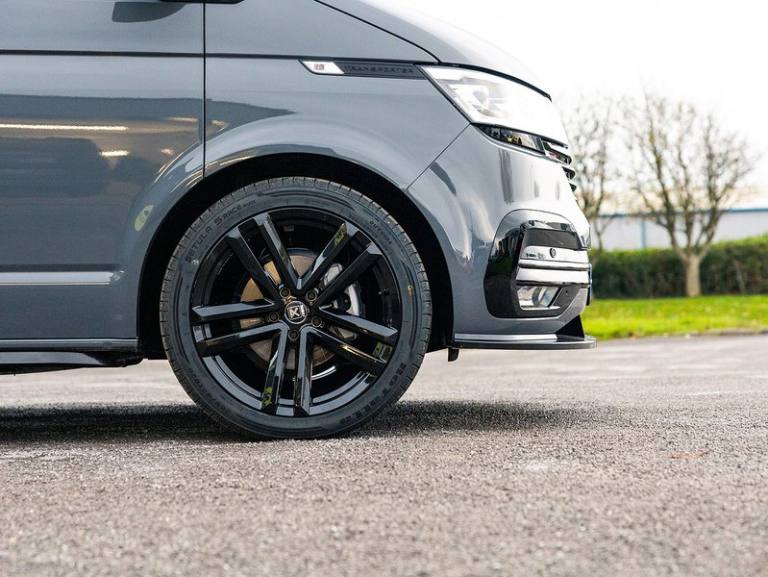 2024 Volkswagen Transporter TDI T28 Highline Panel Van Diesel Manual