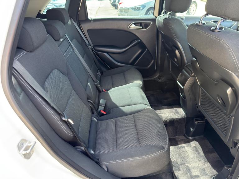 2025 Mercedes-Benz MISC 1.6 B180 BLUEFFICIENCY MPV PETROL Automatic