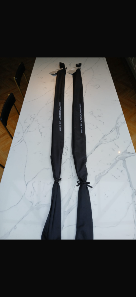 2 Greys gt5 12ft, 3.25tc carp rods 