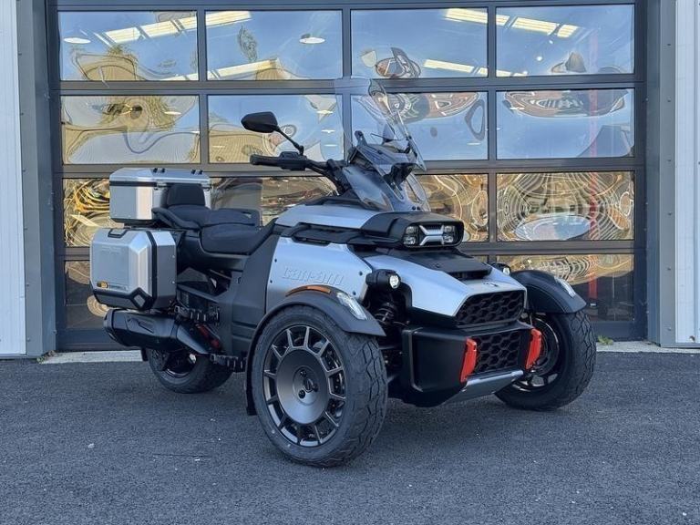 Can-Am Canyon 1330 XT 3-Wheel 