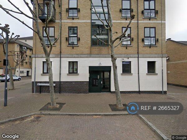 2 bedroom flat in Stuart House, London, E16 (2 bed) (#2665327)