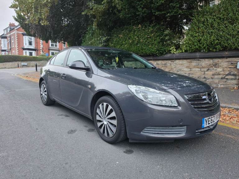 Vauxhall, INSIGNIA, HATCHBACK, 2012, Manual, 2000 (cc)