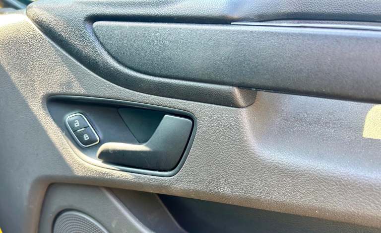 FORD TRANSIT CUSTOM Combi Crew 2.0 340 EcoBlue Leader 2022