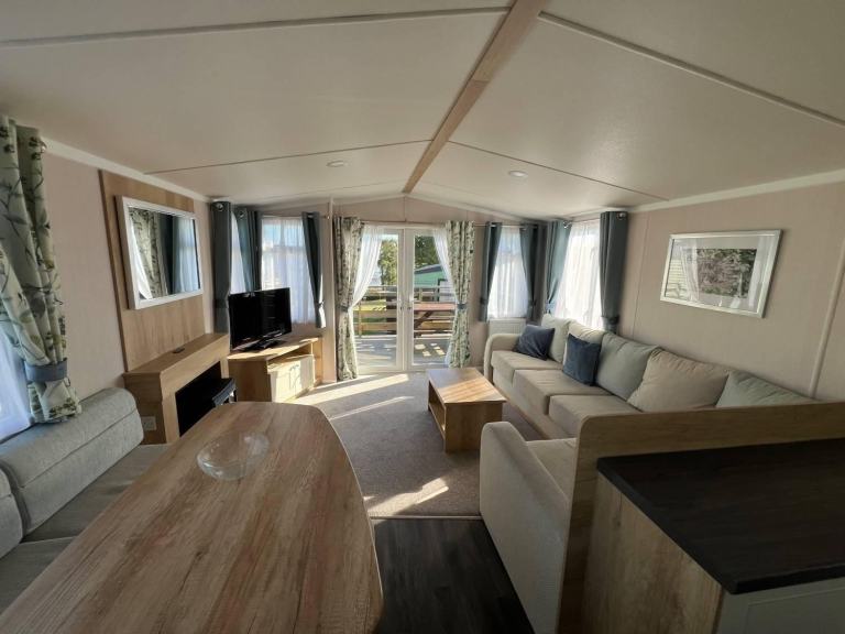 EX HIRE FLEET IN ‘START OF SEASON SALE’ in Kirkcudbright  - Lodge 