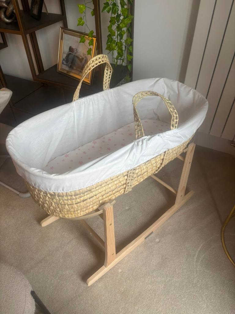 Moses basket from a smoke free home 