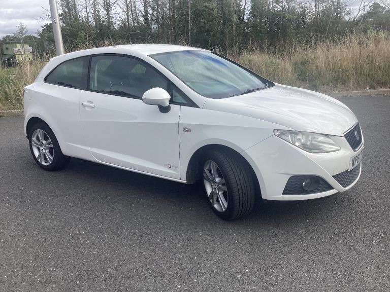 Seat, IBIZA, Hatchback, 2012, Manual, 1390 (cc), 3 doors