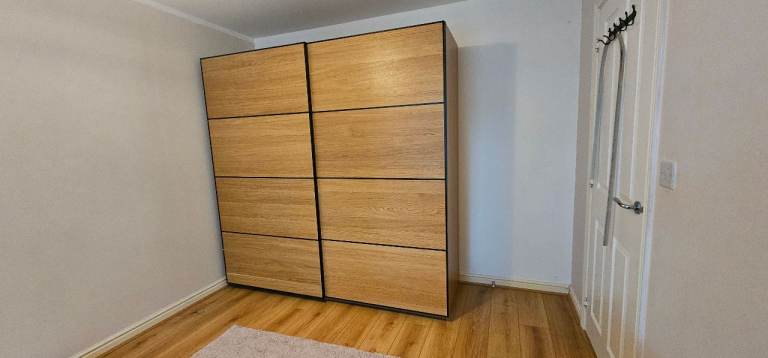 Large Wooden Wardrobe with Sliding Doors and Drawers – Good Condition