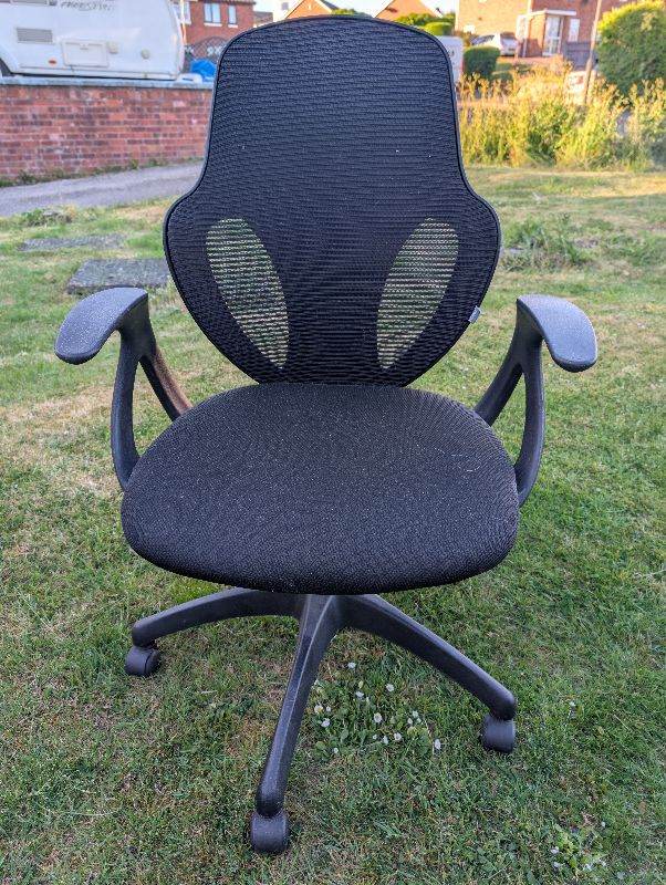 Office chair 