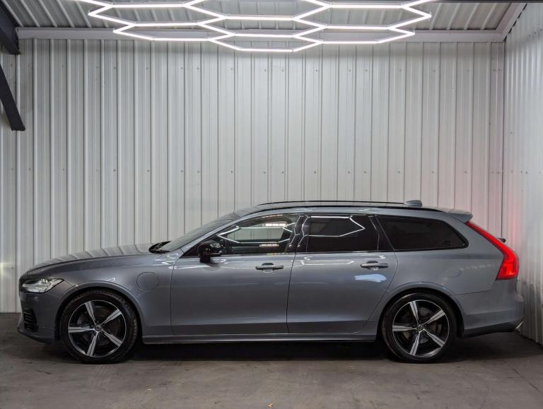 2019 Volvo V90 2.0 V90 R-Design+ T8 PHEV AWD Auto 4WD 5dr Estate Hybrid Automatic