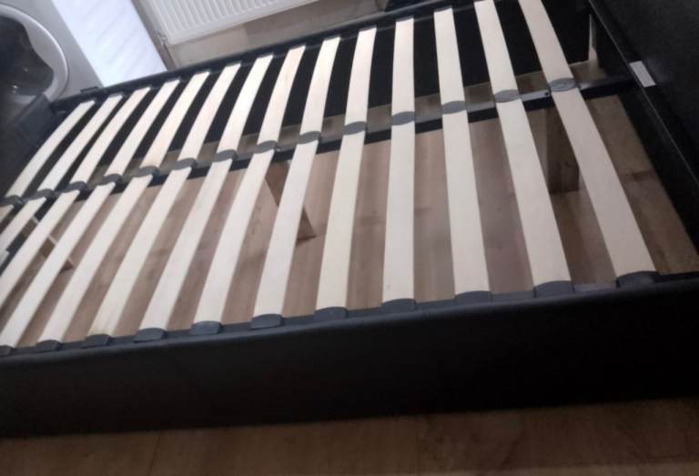 Small Double Leather Bed Frame [£50] (SAME DAY DELIVERY AVAILABLE)