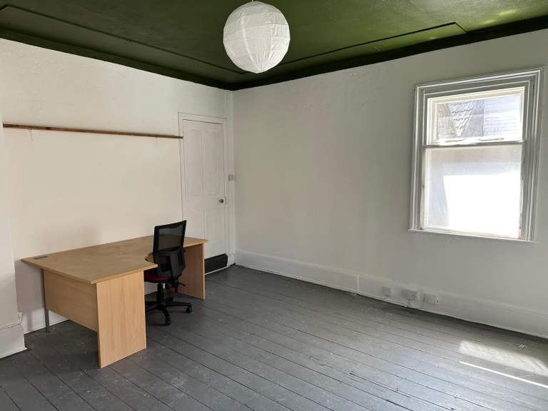 Fantastic Opportunity to Rent a Bright Spacious Office In the Heart of the Lanes Brighton