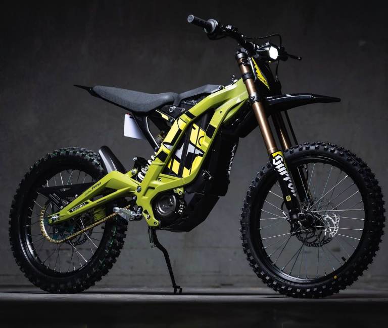 NEW SURRON LBX SAGE GREEN. MARCH 31ST. DEPOSIT: 200