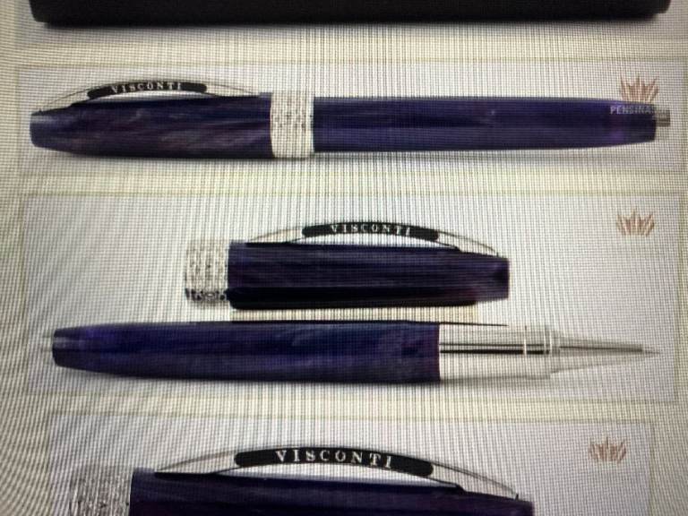 QUEEN ELIZABETH 11 DIAMOND JULEE ROLLER BALL PEN BY VISCONTI   LIMITED