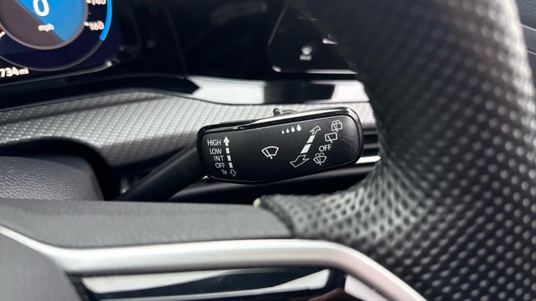 2020 Volkswagen Golf 1.5 TSI R-Line 5dr Petrol Hatchback Hatchback Petrol Manual