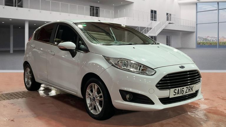 2016 Ford Fiesta 1.6 Zetec 5dr Powershift Automatic Hatchback Full Service History HATCHBACK Petr...