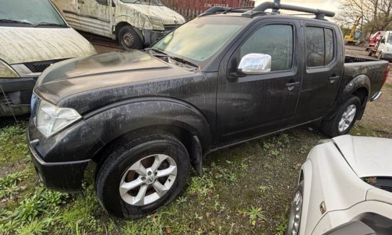 Nissan navara parts spares 