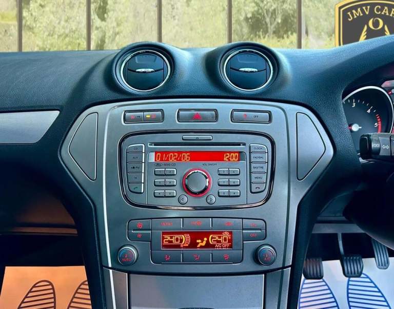 2009 Ford Mondeo 2.0 TDCi Zetec 5dr HATCHBACK DIESEL Manual