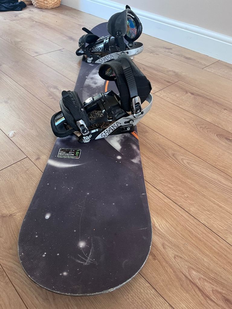 K2 Zero Snowboard + Shaka Bindings Length 162cm – £80 ONO