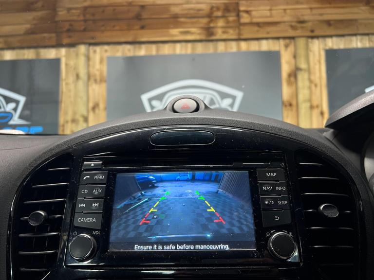 2013 Nissan Juke 1.6 Acenta 5dr CVT [Premium Pack] HATCHBACK PETROL Automatic