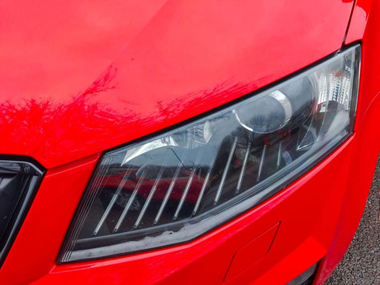 2015 Skoda Octavia 2.0 Octavia vRS TDI 4x4 Semi-Auto 4WD 5dr Hatchback Diesel Automatic