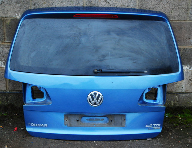 2011 VW TOURAN MK2 COMPLETE TAILGATE BOOTLID
