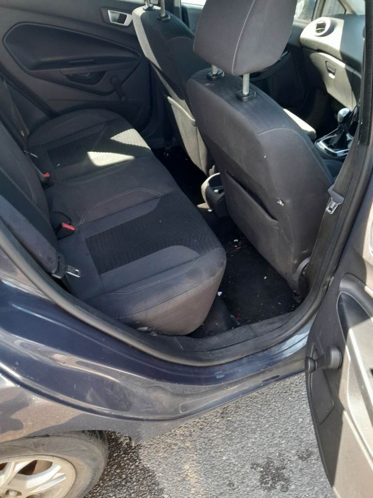 Ford, FIESTA, Hatchback, 2014, Manual, 1560 (cc), 5 doors