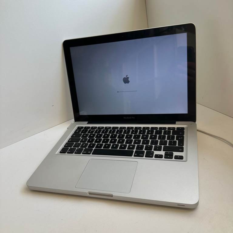 Apple MacBook Pro