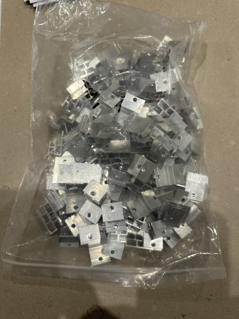 image for Aluminium cladding clips x 168 brand new 