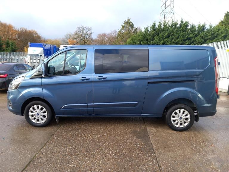 2021 Ford Transit Custom 300 LIMITED DCIV CREW CAB Crew Van Diesel Manual