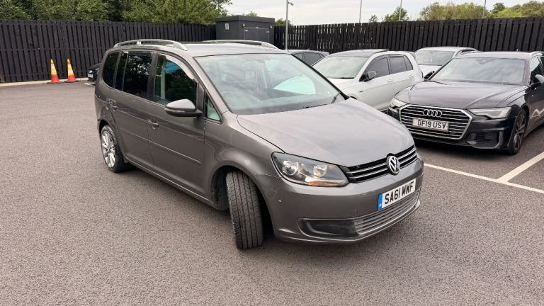 VW Touran 2.0TDI 6 speed manual