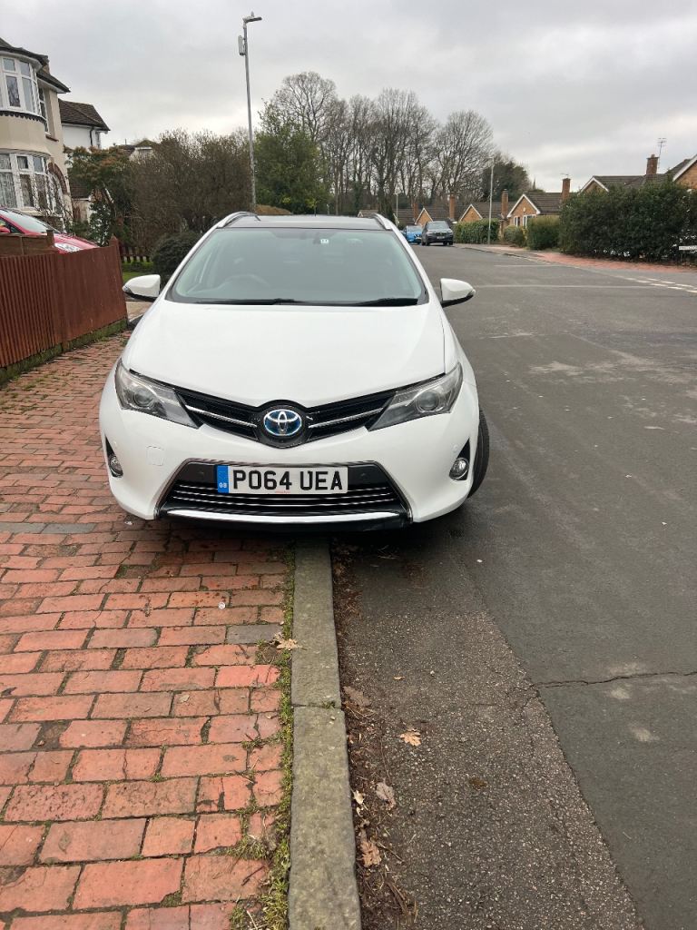 Toyota, AURIS, Estate, 2014, Other, 1798 (cc), 5 doors