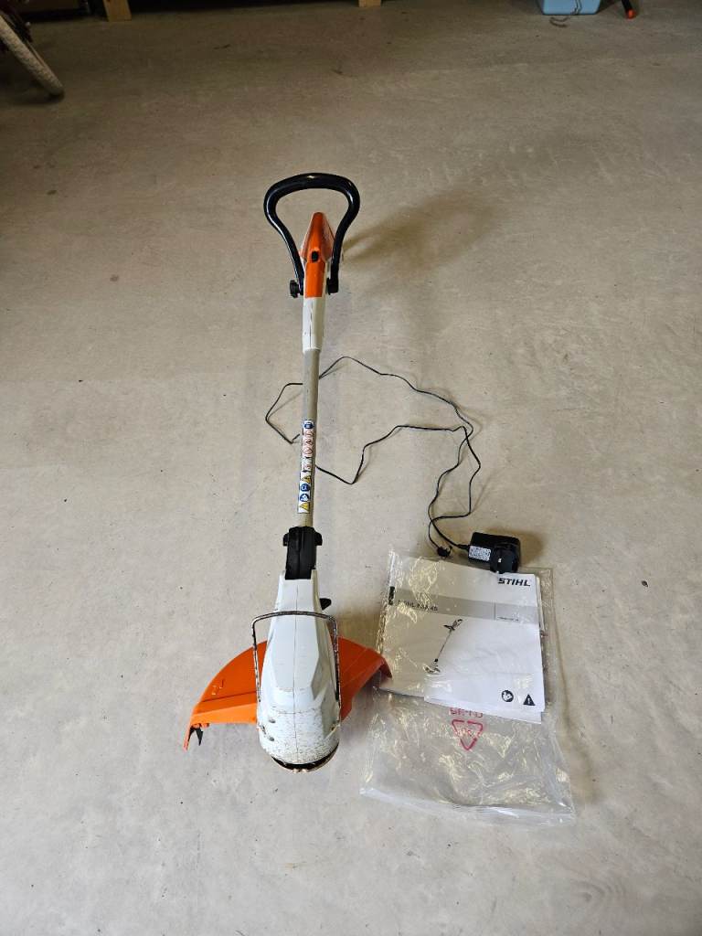 STIHL FSA 45 Battery Grass Trimmer 
