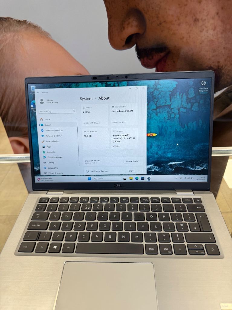 image for Dell Latitude 7420 14" Laptop i5 11th Gen Evo / 16gb / 256Gb Nvme Ssd