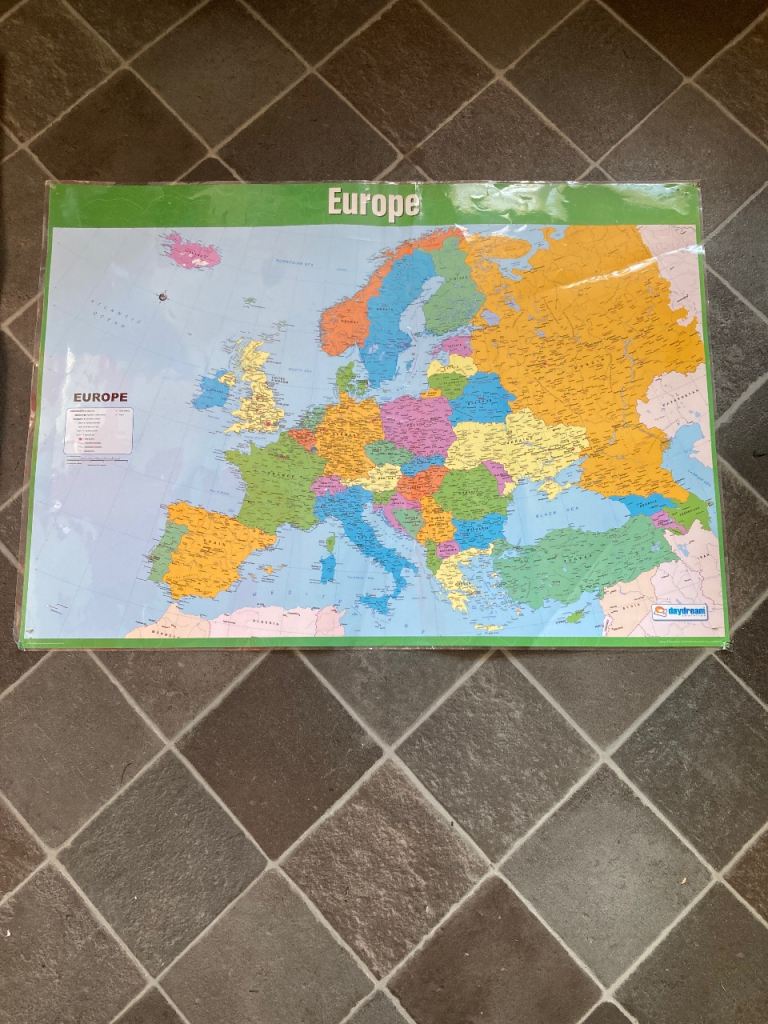 MAPS OF EUROPE AND THE UK