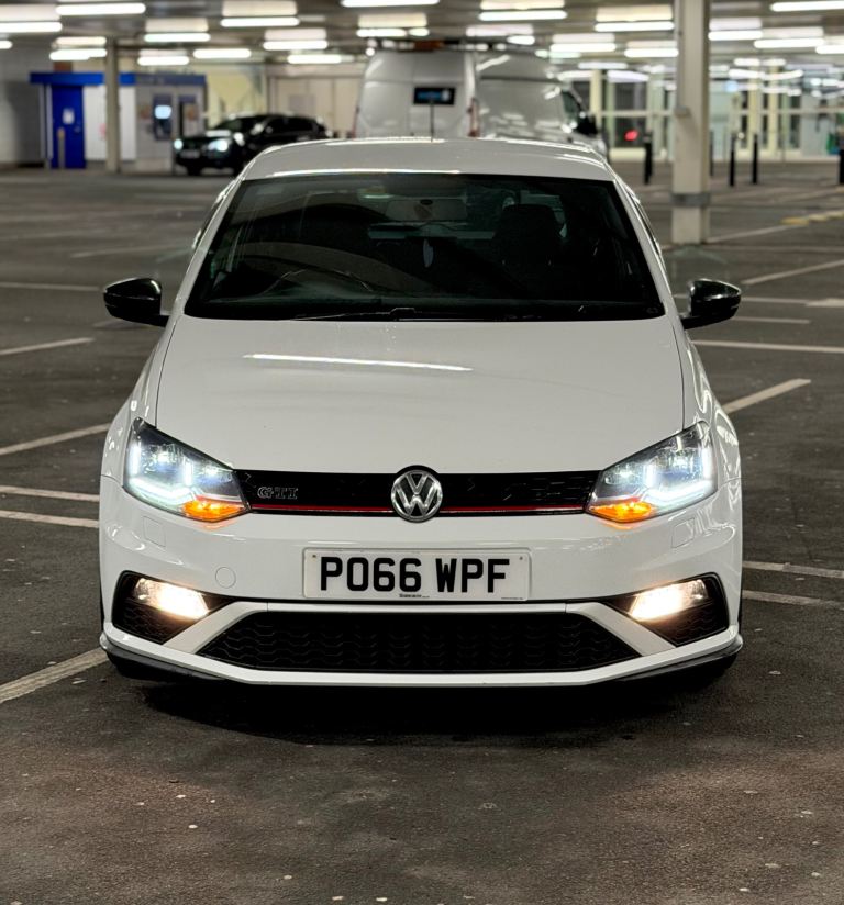 VW POLO 1.8TSI TURBO GTI DSG 220bhp