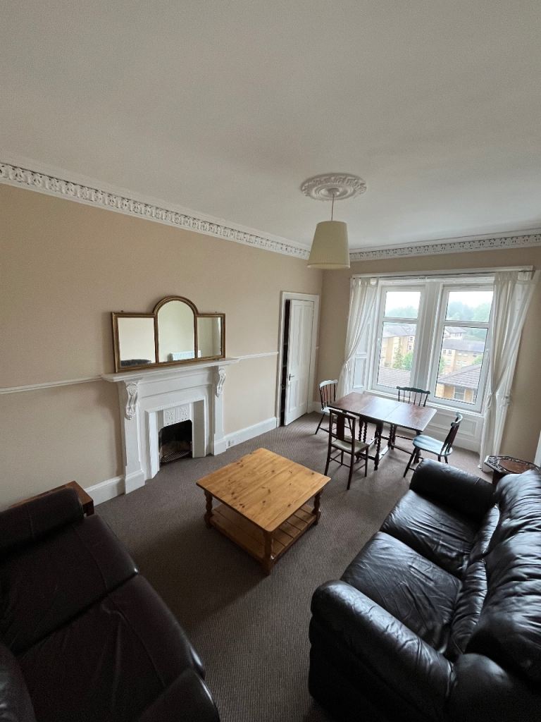 Spacious 2 Bed Flat in Edinburgh - St Leonards Street £1,700 pcm