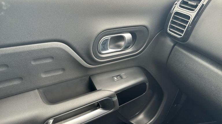 2024 Citroen C5 Aircross 1.6 14.2kWh MAX SUV 5dr Petrol Plug-in Hybrid e-EAT8 Euro 6 (s/s) (225 p...