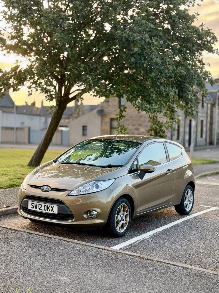 Ford, FIESTA, Hatchback, 2012, Manual, 1242 (cc), 3 doors