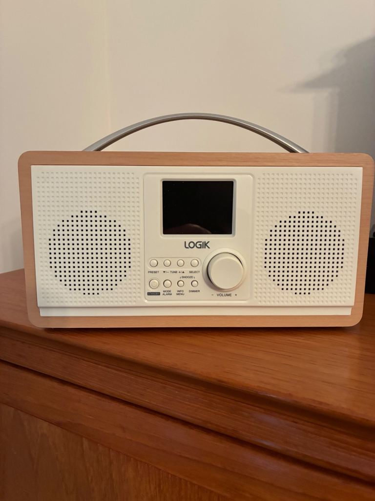 LOGIC DAB RADIO 