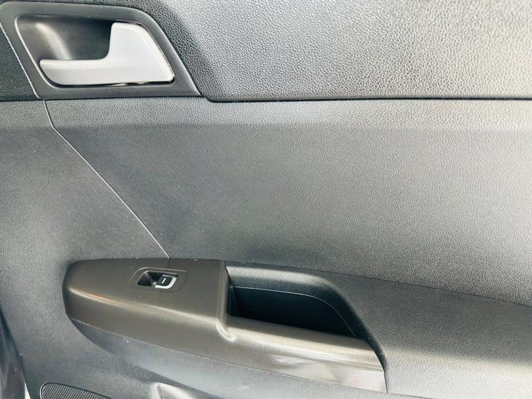 2016 Kia Sportage 1.7 CRDi 1 Euro 6 (s/s) 5dr ESTATE Diesel Manual