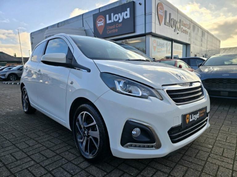 PEUGEOT 108 1.2 PureTech Allure 5dr